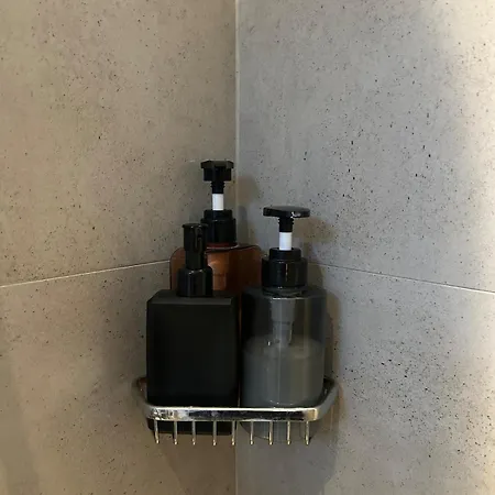 Luxurious 2-bedroom, 2-bathroom Duplex