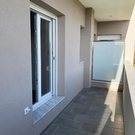 Luxurious 2-bedroom, 2-bathroom Duplex アパート