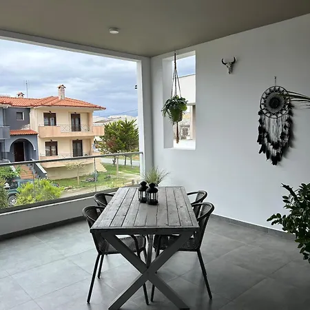 Luxurious 2-bedroom, 2-bathroom Duplex Apartment Nikiti (Sithonia)